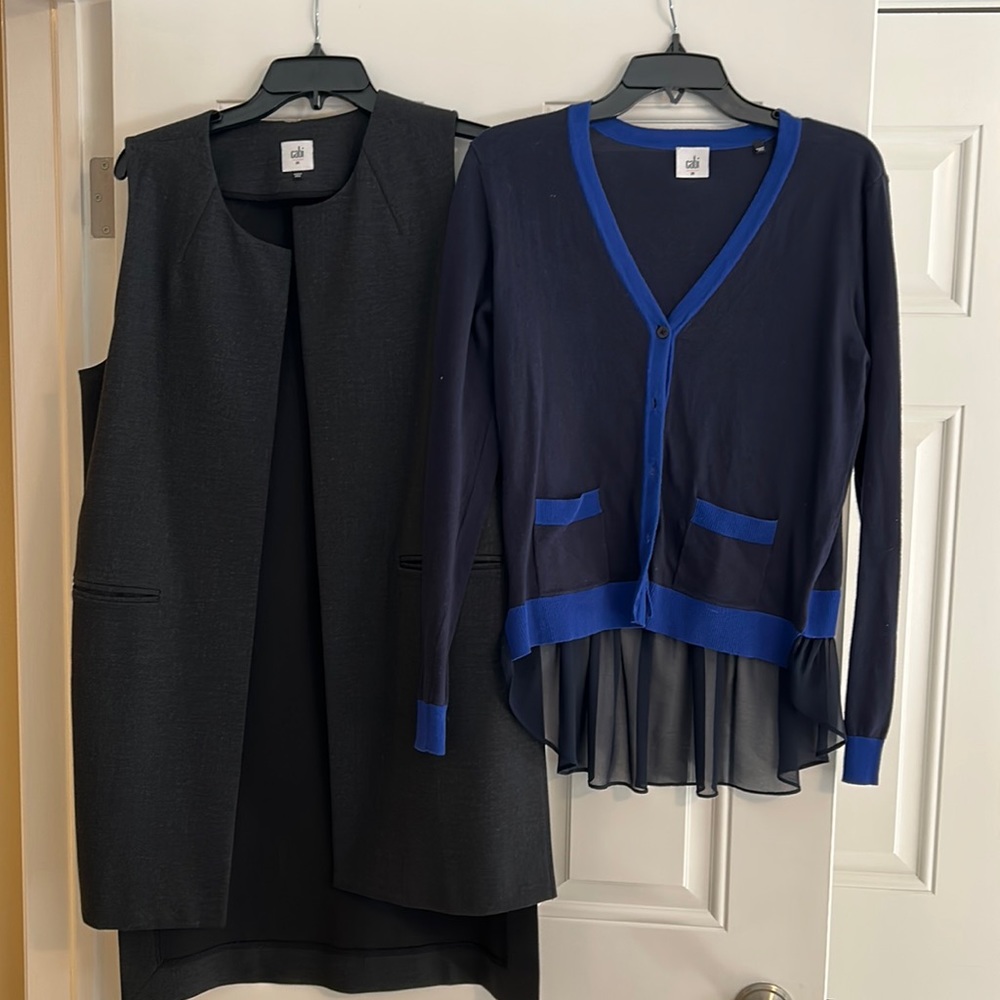 * Lot of 2 cabi items size medium M long vest NWT and v neck cardigan back layer